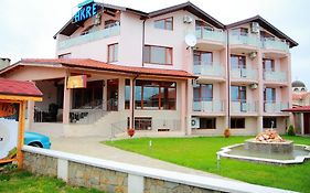 Hotel Akre